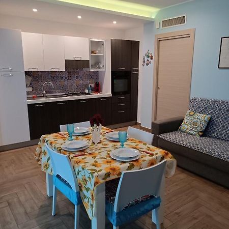 Ferienwohnung Casa Azzurra Giardini-Naxos Exterior foto