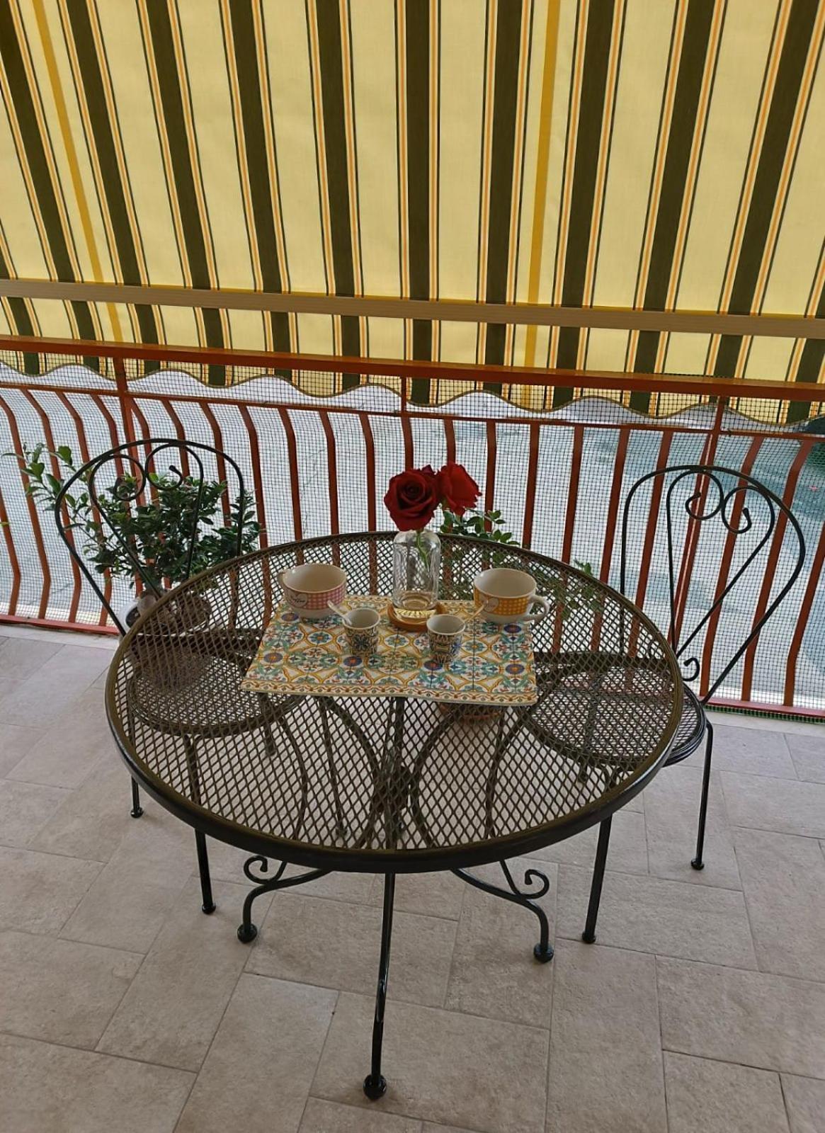 Ferienwohnung Casa Azzurra Giardini-Naxos Exterior foto